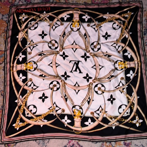 Louis Vuitton 36x36 Scarf - Picture 1 of 2